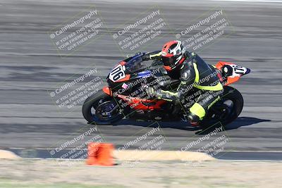 media/Jan-16-2026-CVMA Friday Practice (Fri) [[6f2bf47531]]/3-Racer 2/Session 2 Bowl Entry Pans/